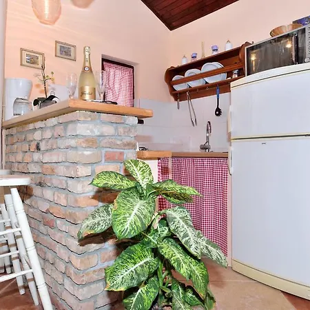 Rustic House With Private Swimming Pool Ferienhaus *